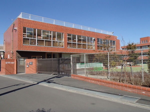 町田市三輪緑山4丁目の新築一戸建(鶴川こども園鶴川女子短期大学附属幼稚園)