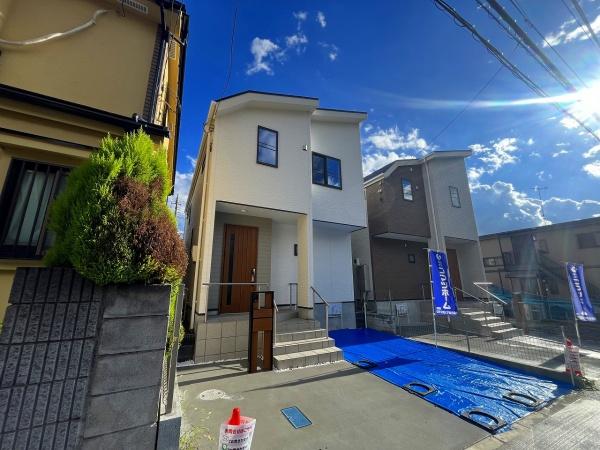 町田市鶴川４丁目の新築一戸建