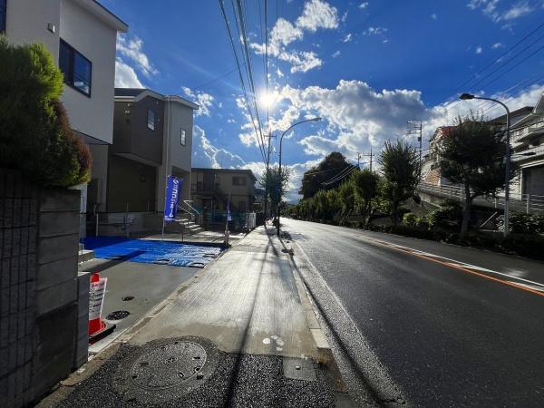 町田市鶴川４丁目の新築一戸建