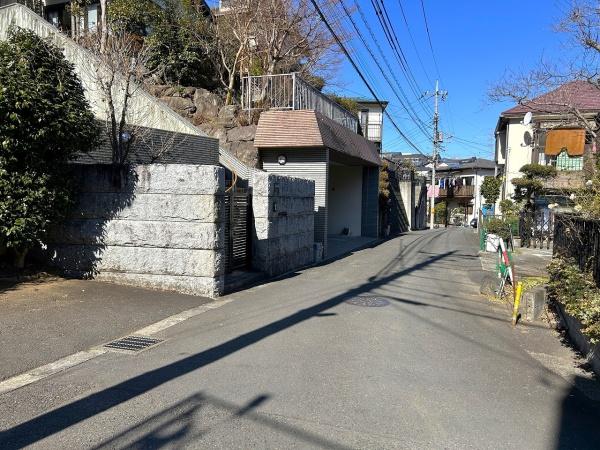 町田市本町田の中古一戸建て