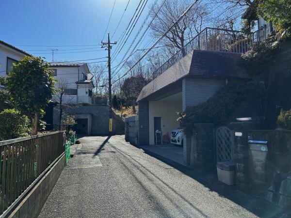 町田市本町田の中古一戸建て