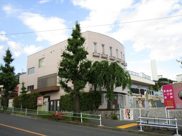 鶴川2丁目団地11街区(大蔵保育園)