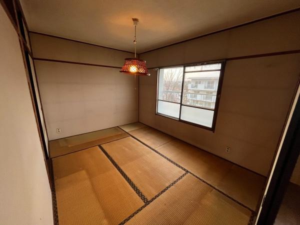 鶴川２丁目団地１１街区