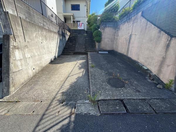 町田市鶴川３丁目の中古一戸建て