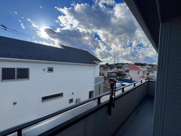 町田市鶴川４丁目の新築一戸建