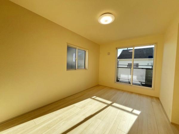 町田市鶴川４丁目の新築一戸建