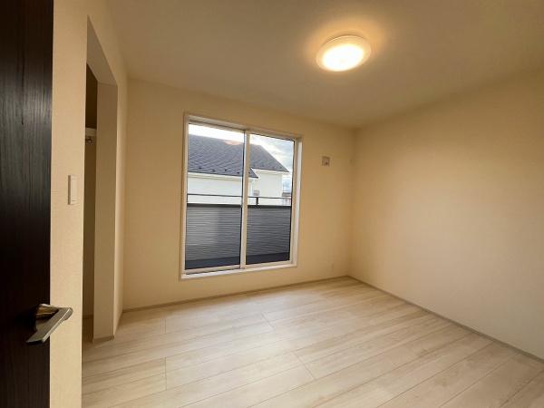 町田市鶴川４丁目の新築一戸建