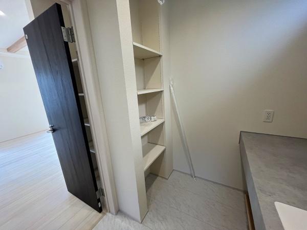 町田市鶴川４丁目の新築一戸建