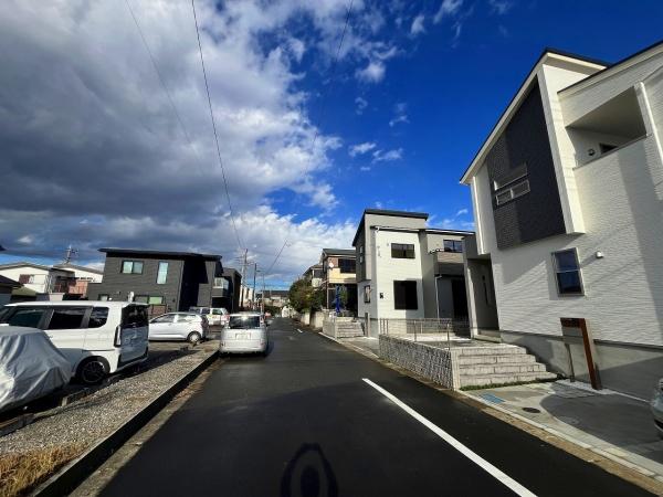 町田市鶴川４丁目の新築一戸建