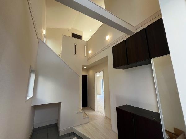 町田市鶴川４丁目の新築一戸建