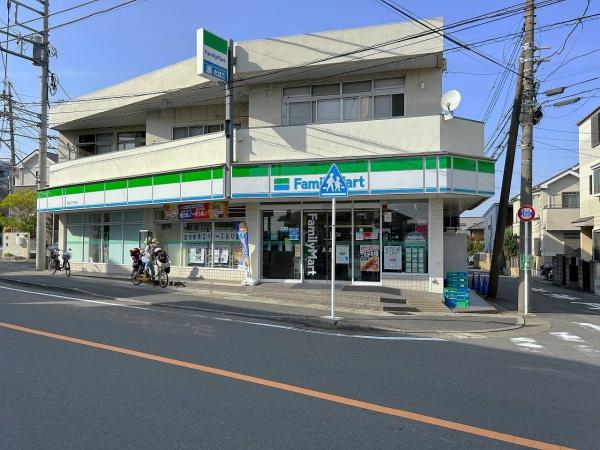 川崎市麻生区百合丘２丁目の中古一戸建て(ファミリマート百合ヶ丘三丁目店)