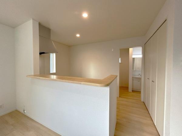 町田市鶴川４丁目の新築一戸建