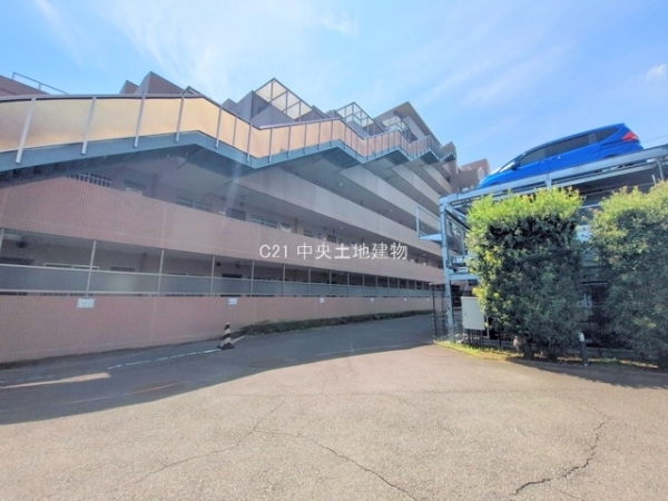 ルピナス鶴川サウスステージ