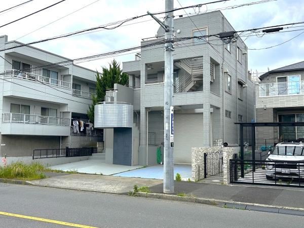 鶴川3丁目売事務所