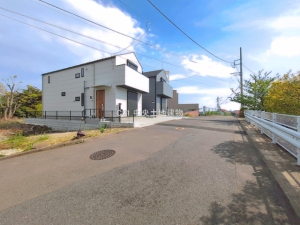 川崎市麻生区片平３丁目の新築一戸建