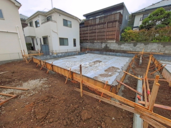 町田市鶴川３丁目の新築一戸建
