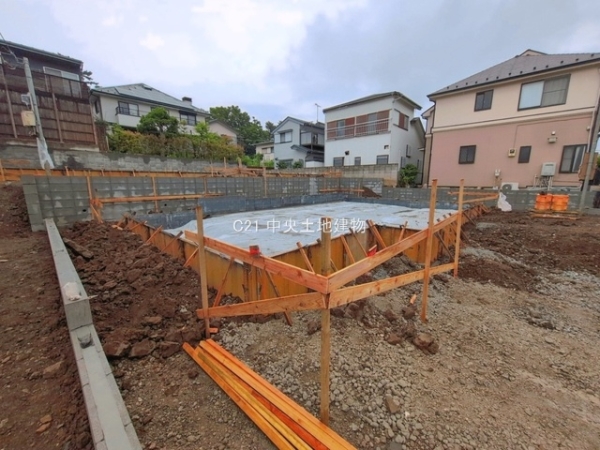 町田市鶴川3丁目の新築一戸建