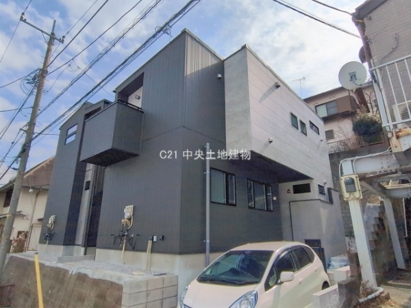 町田市本町田の新築一戸建