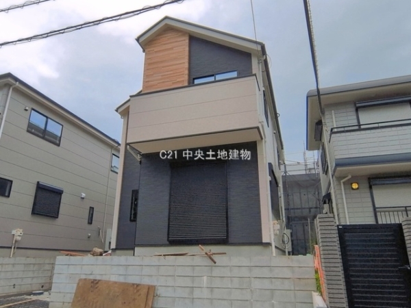 町田市金森東４丁目の新築一戸建
