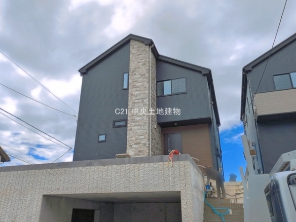 町田市真光寺２丁目の新築一戸建