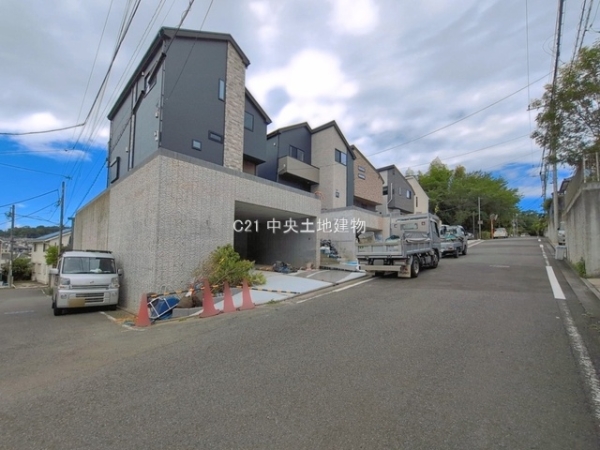 町田市真光寺２丁目の新築一戸建