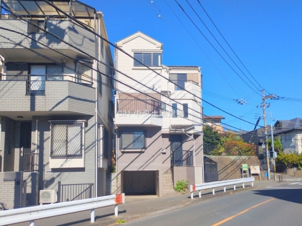 川崎市麻生区東百合丘２丁目の中古一戸建