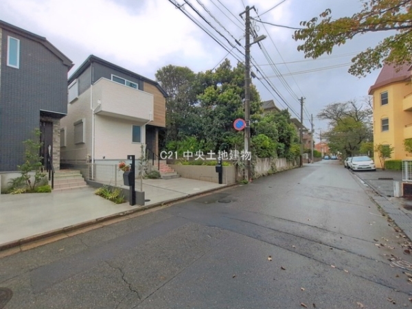 町田市鶴川５丁目の新築一戸建