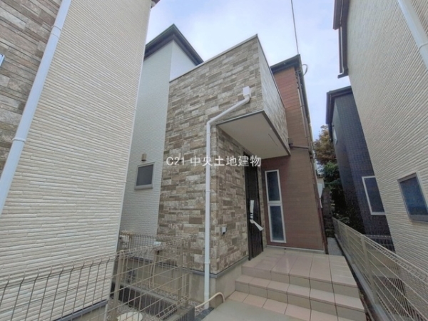 町田市鶴川5丁目の新築一戸建