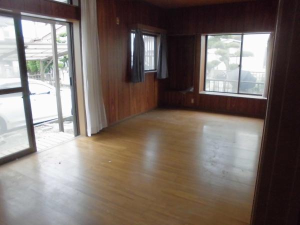 越谷市千間台西４丁目の中古一戸建て