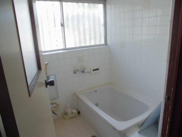越谷市弥栄町３丁目の中古一戸建
