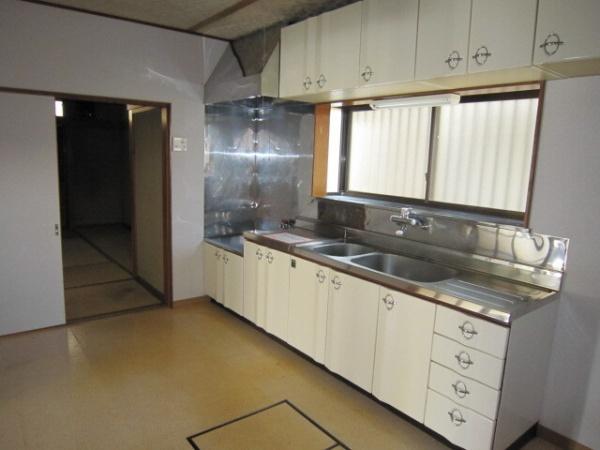 春日部市一ノ割１丁目の中古一戸建て