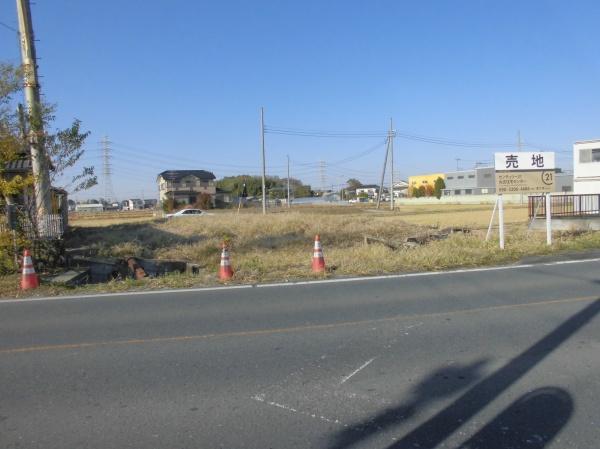 吉川市中井３丁目の土地