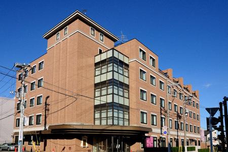 中銀松戸マンシオン(医療法人社団オーケーエム会オーククリニックフォーミズ病院)