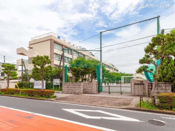 コスモ新小岩2(葛飾区立上平井中学校)