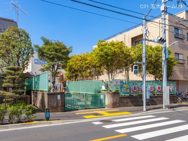 江戸川ハイツ(船堀幼稚園)