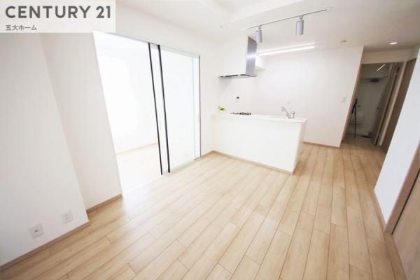 松久ハイツ８号棟