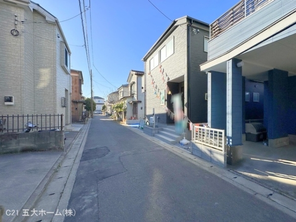 三郷市彦成１丁目の新築一戸建