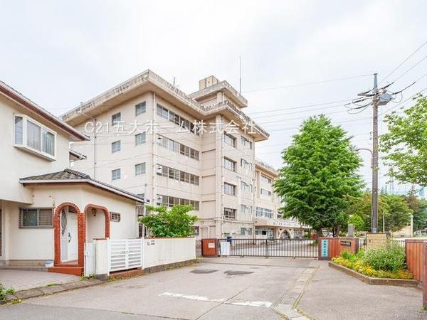 松戸市金ケ作の新築一戸建(松戸市立金ケ作小学校)