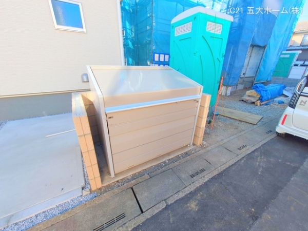 三郷市彦成１丁目の新築一戸建
