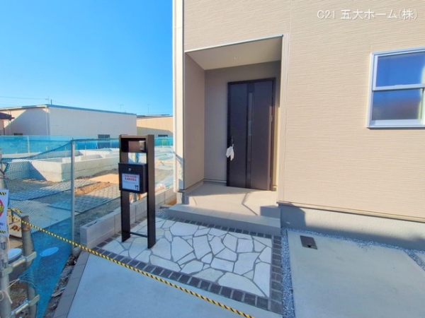 三郷市彦成１丁目の新築一戸建