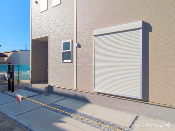 三郷市彦成１丁目の新築一戸建