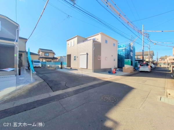 三郷市彦成１丁目の新築一戸建