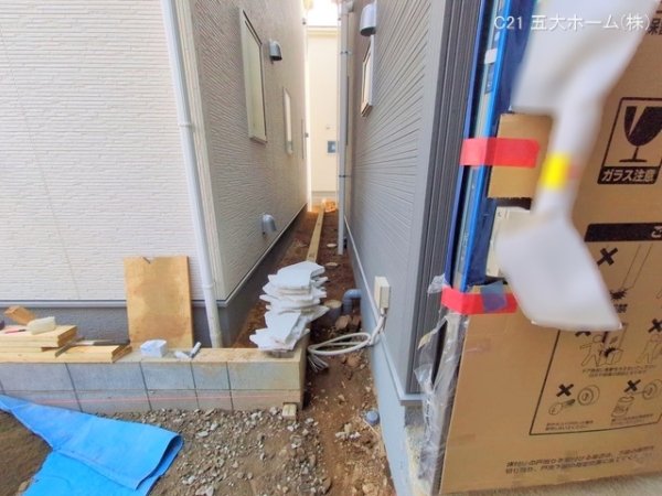 三郷市彦成１丁目の新築一戸建