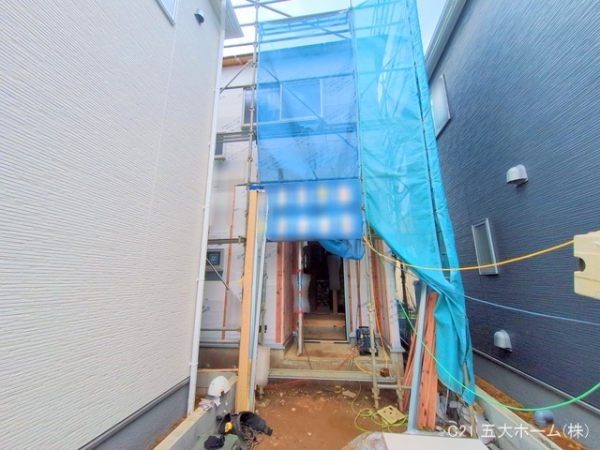 三郷市彦成１丁目の新築一戸建