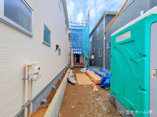 三郷市彦成１丁目の新築一戸建