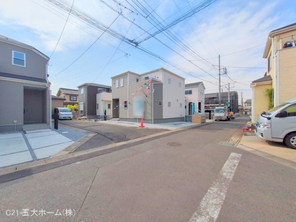 三郷市彦成１丁目の新築一戸建