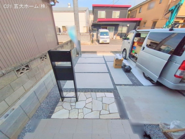 三郷市彦成１丁目の新築一戸建