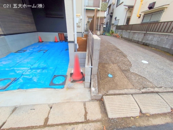 市川市新井１丁目の新築一戸建