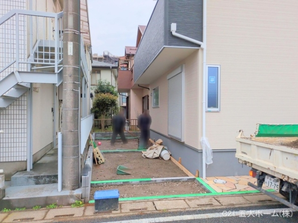 三郷市早稲田３丁目の新築一戸建