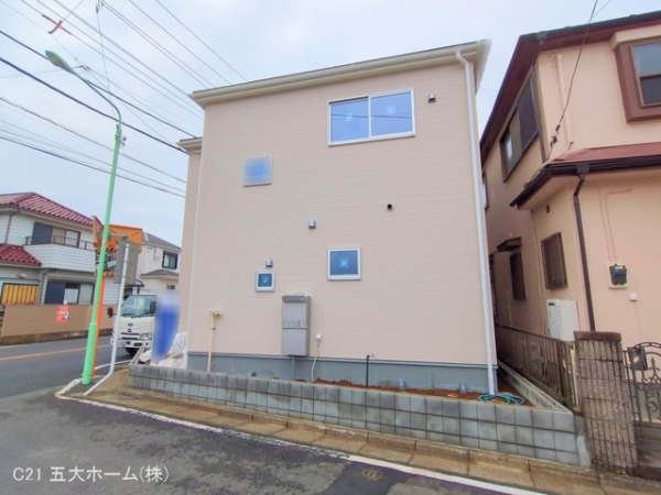 三郷市早稲田３丁目の新築一戸建